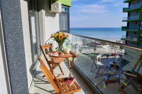 Glamour Sea view Family Apartments - Spa n Pools Resort